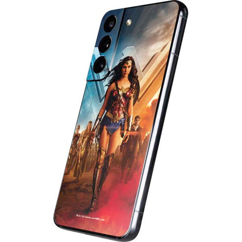 DC Comics Wonder Woman Main characters Poster Galaxy S22 Skin